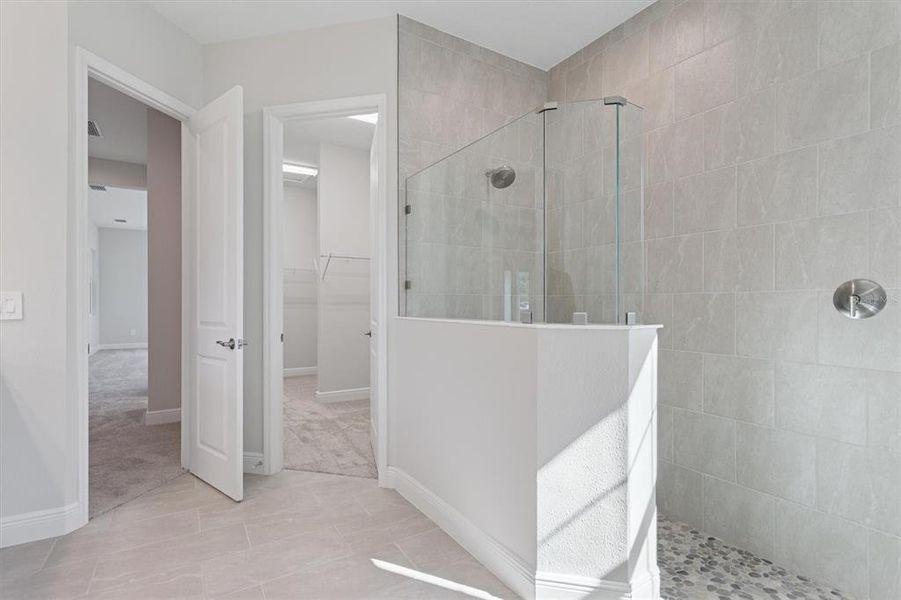 Furnished interior view inside a new home in Crestwood Estates, Valrico (Image 6).