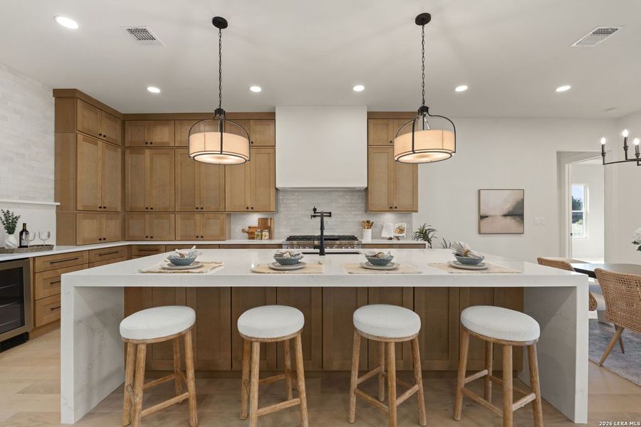 Furnished interior view inside a new home in , Bandera (Image 14).