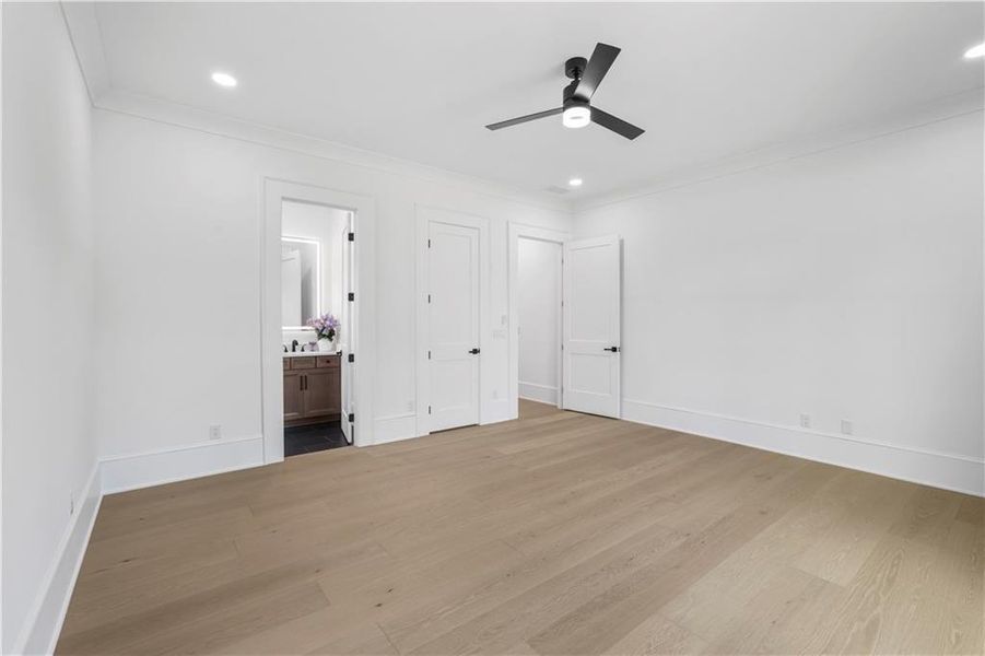 Spacious, unfurnished interior of a new home in , Monroe (Image 60).