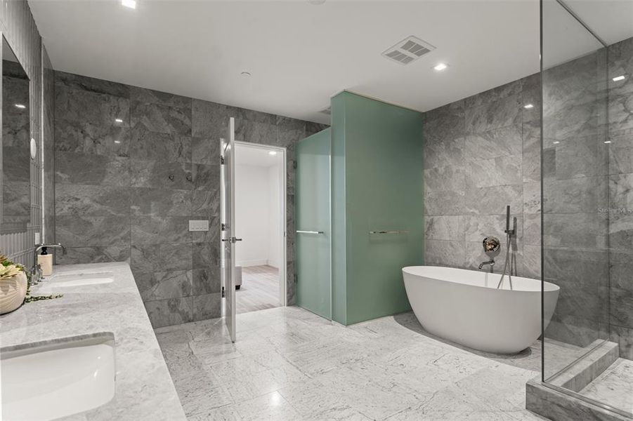 Furnished interior view inside a new home in , Tampa (Image 15).