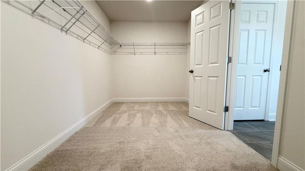 Spacious, unfurnished interior of a new home in Wehunt Meadows, Hoschton (Image 13). Spacious, unfurnished interior of a new home in Wehunt Meadows, Hoschton (Image 13).