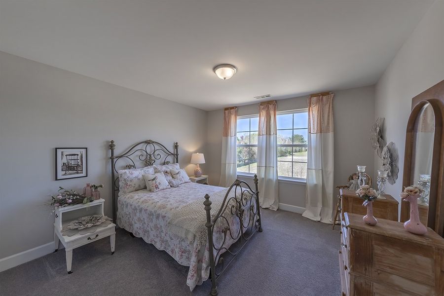 Eppes GY, 2-Story Home