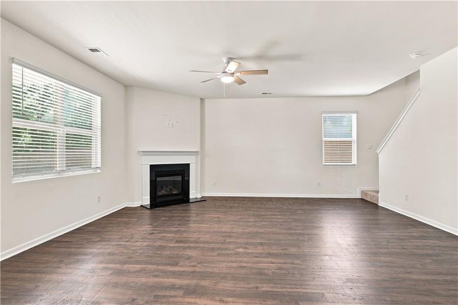 Spacious, unfurnished interior of a new home in The Enclave at Flat Rock Hills, Stonecrest (Image 28).
