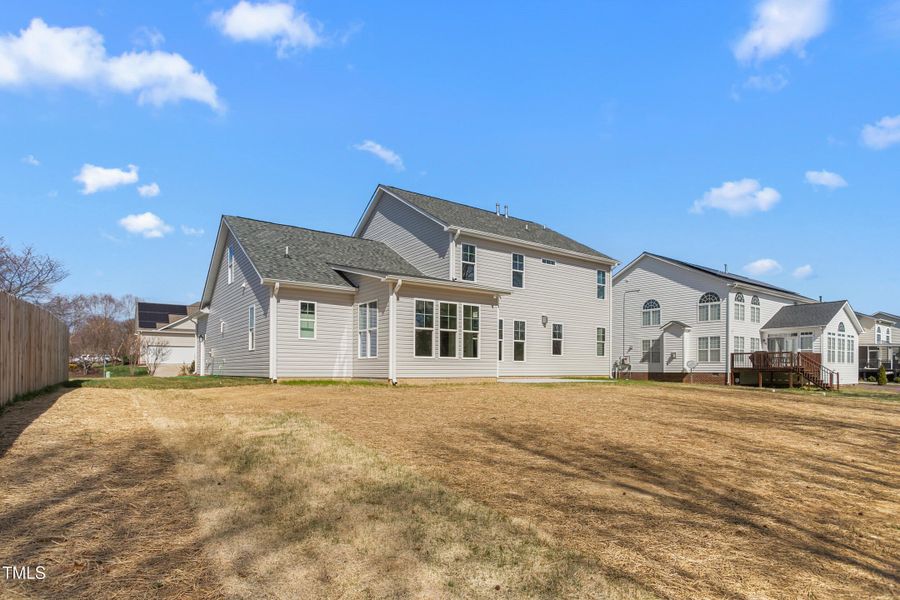 1246 Jamestowne Drive-46