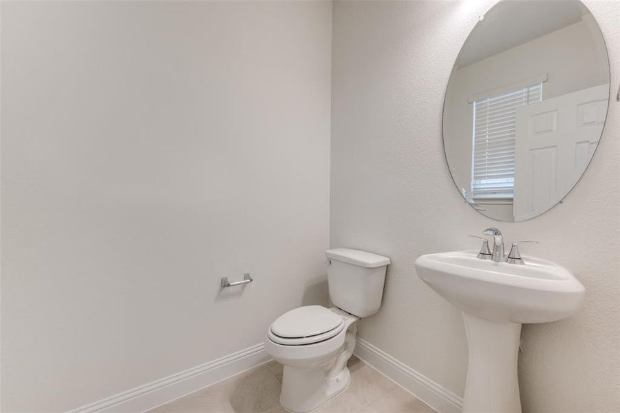 Furnished interior view inside a new home in The Preserve Estates, Justin (Image 9).