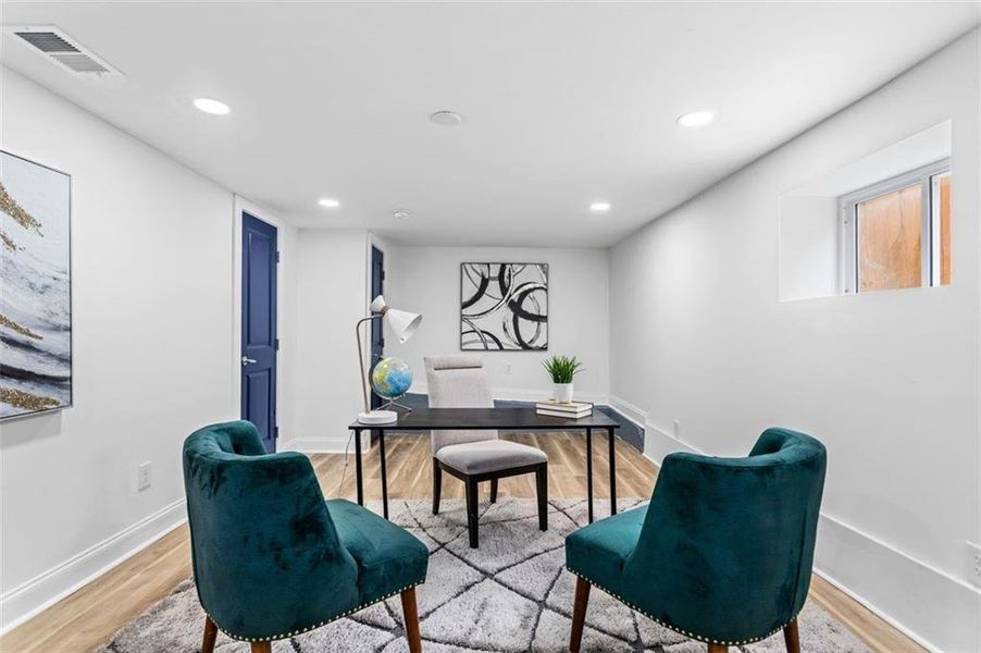 Furnished interior view inside a new home in , Atlanta (Image 35).