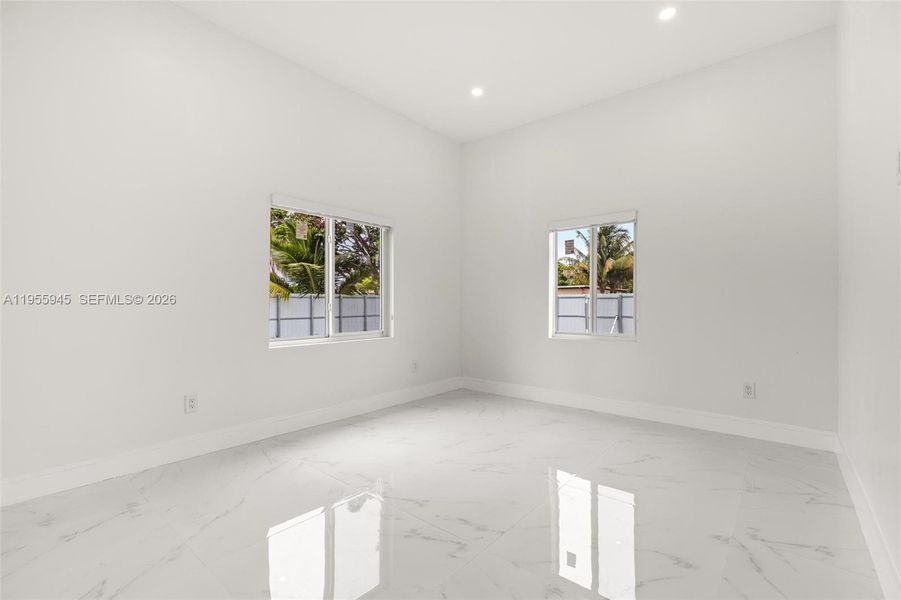 Spacious, unfurnished interior of a new home in , Miami (Image 20).
