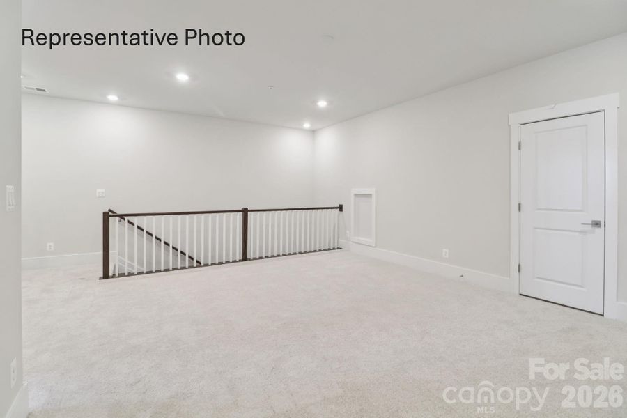 Spacious, unfurnished interior of a new home in Brook Run Villas, Fort Mill (Image 30). Spacious, unfurnished interior of a new home in Brook Run Villas, Fort Mill (Image 30).