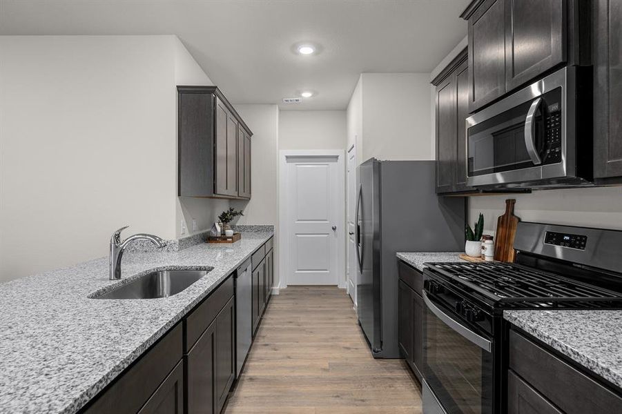 Brand new Whirlpool kitchen appliances are included! Brand new Whirlpool kitchen appliances are included!