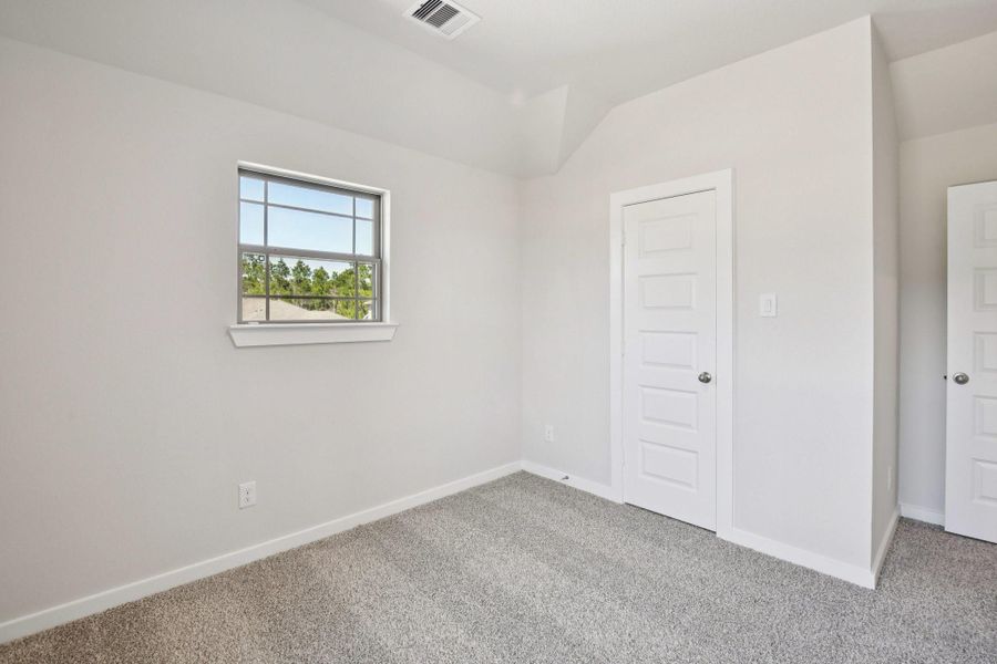 Spacious, unfurnished interior of a new home in Splendora Fields, Splendora (Image 21).