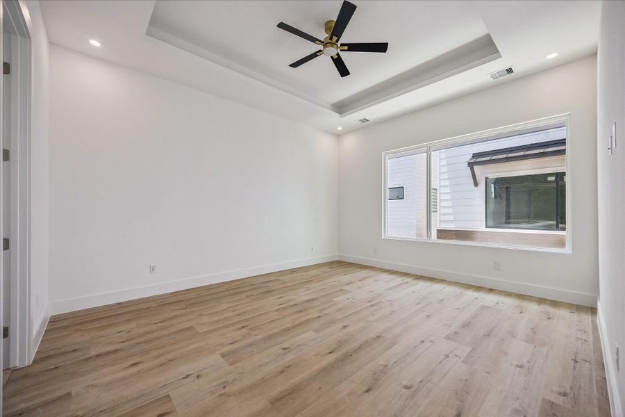Spacious, unfurnished interior of a new home in , Houston (Image 25). Spacious, unfurnished interior of a new home in , Houston (Image 25).