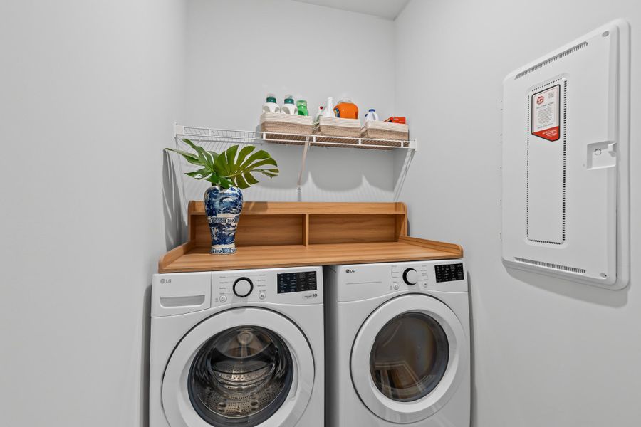 Close-up of interior finishes inside a home in , Charleston (Image 23).