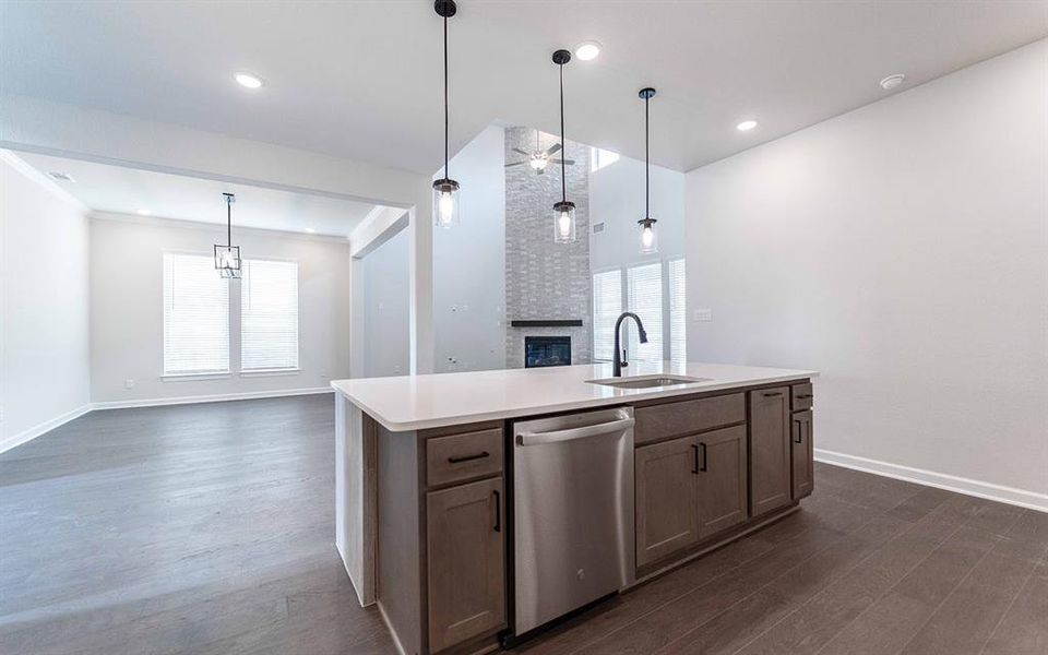 Furnished interior view inside a new home in Heath Golf & Yacht Club, Forney (Image 4).
