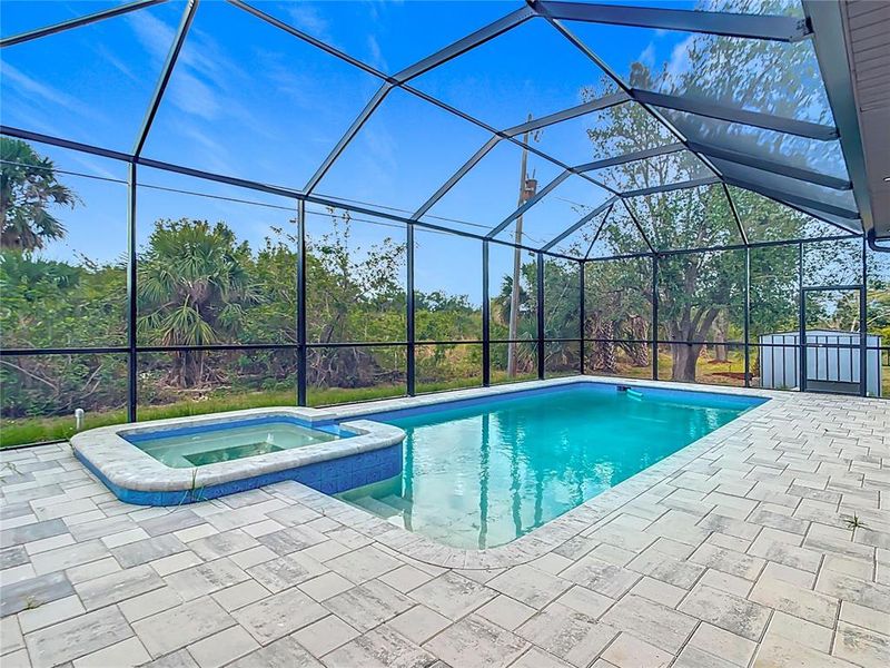 pool with spa pool with spa