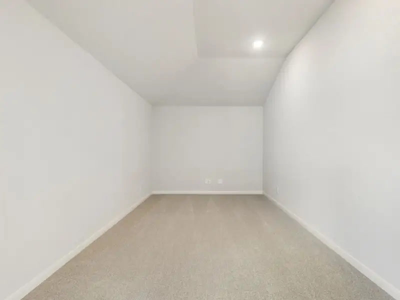 Spacious, unfurnished interior of a new home in Fox Falls, Boerne (Image 32). Spacious, unfurnished interior of a new home in Fox Falls, Boerne (Image 32).