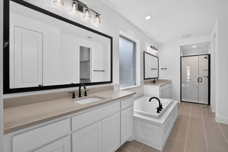 132 Buffalo - Primary Bathroom