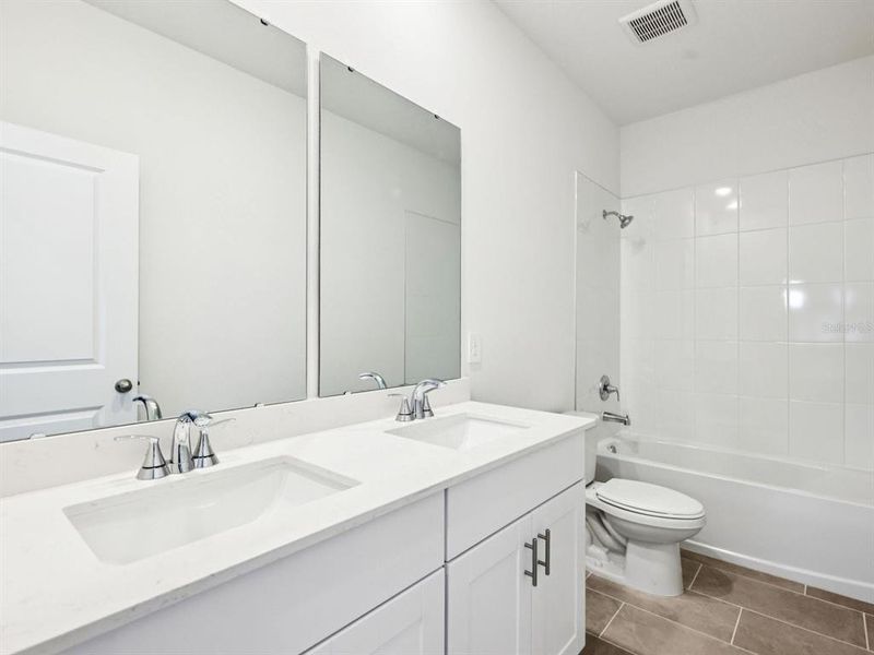 Furnished interior view inside a new home in Cyrene at Minneola, Minneola (Image 5).