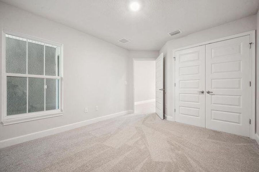 Spacious, unfurnished interior of a new home in Waterstone Villas, Fort Pierce (Image 8). Spacious, unfurnished interior of a new home in Waterstone Villas, Fort Pierce (Image 8).
