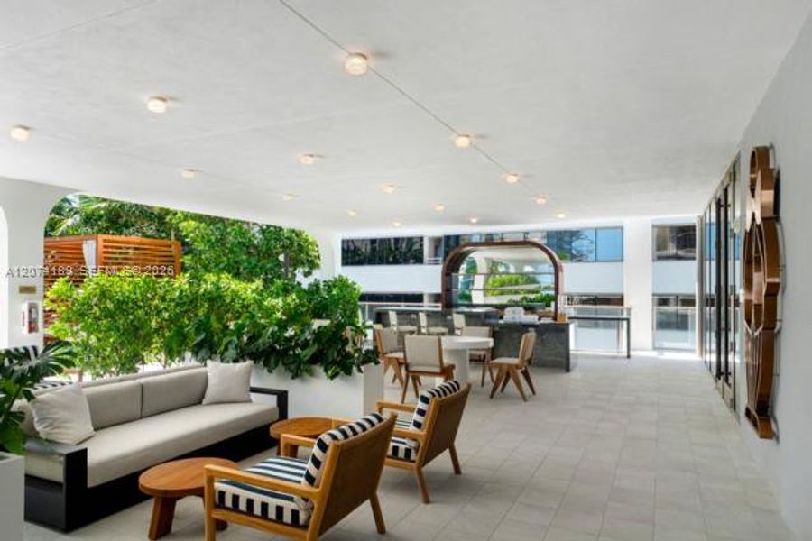 Community amenities in Mr. C Residences, Miami (Image 26). Community amenities in Mr. C Residences, Miami (Image 26).