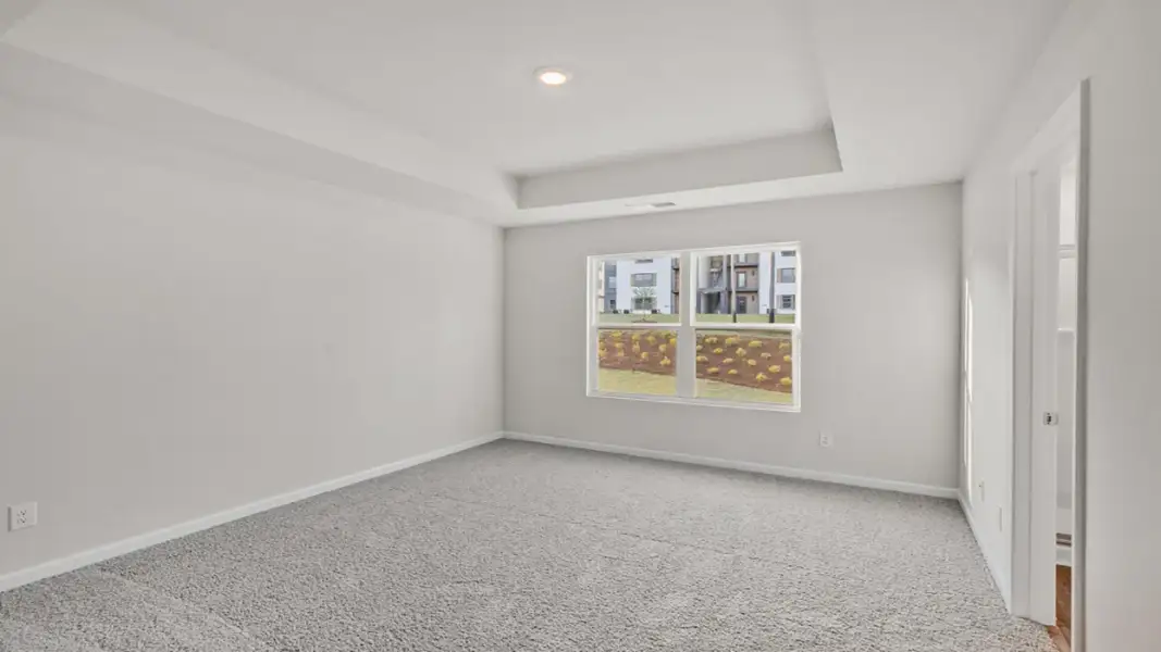 Representative unfurnished interior of a home built from the Ansley by D.R. Horton in Walden Ridge, Macon (Image 19).