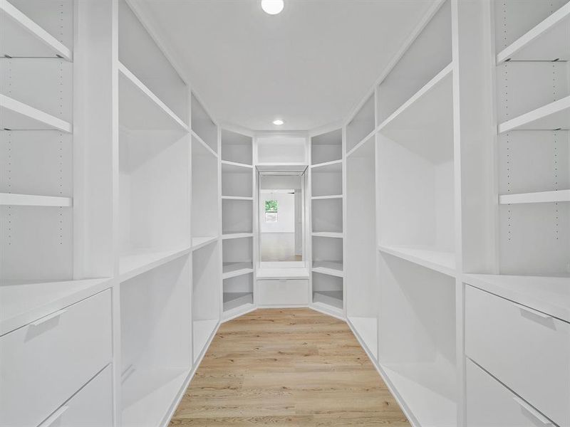 Image 31 of a home in .