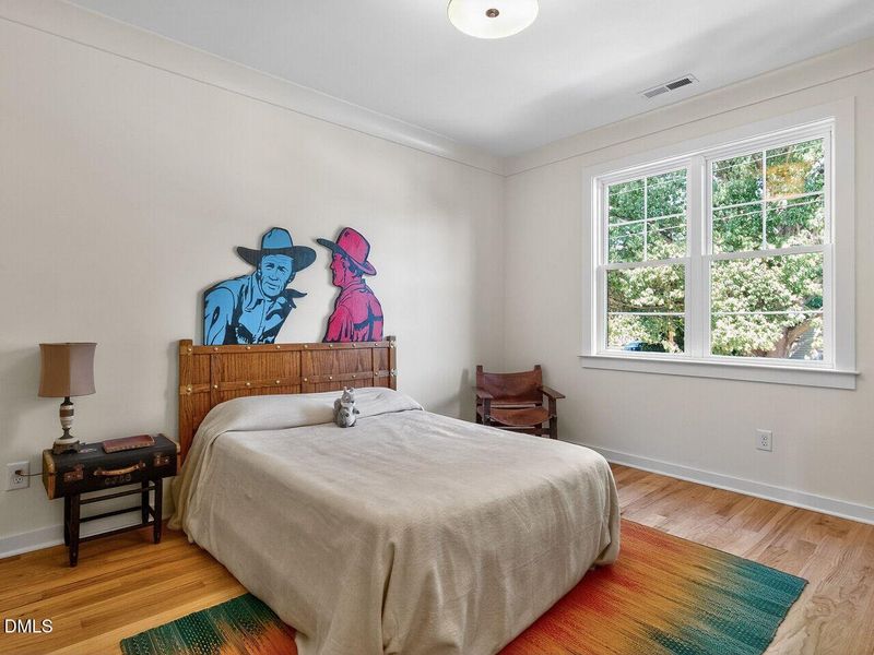 039-1280x960-photo 039-1280x960-photo