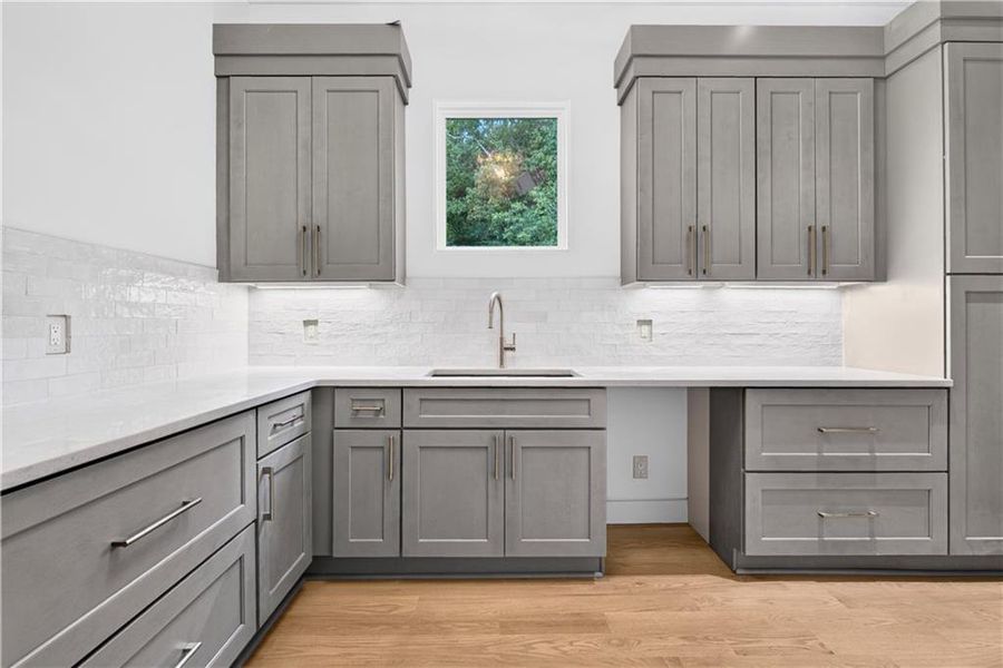 Furnished interior view inside a new home in , Dunwoody (Image 45).