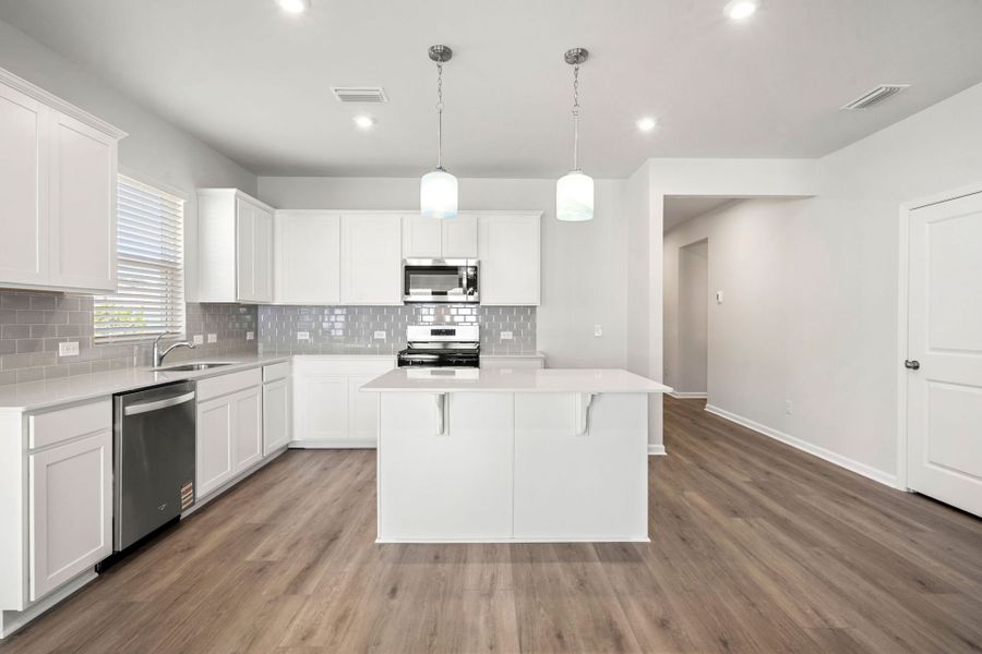Furnished interior view inside a new home in Heartwood, Richmond Hill (Image 8). Furnished interior view inside a new home in Heartwood, Richmond Hill (Image 8).