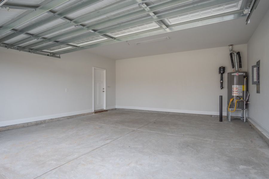 Representative unfurnished interior of a home built from the 3030 by Adams Homes in Parkland Place, Pace (Image 35).