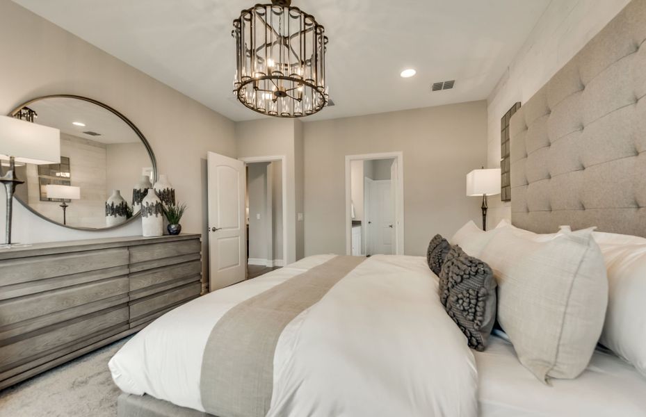 Owner's suite with private bath