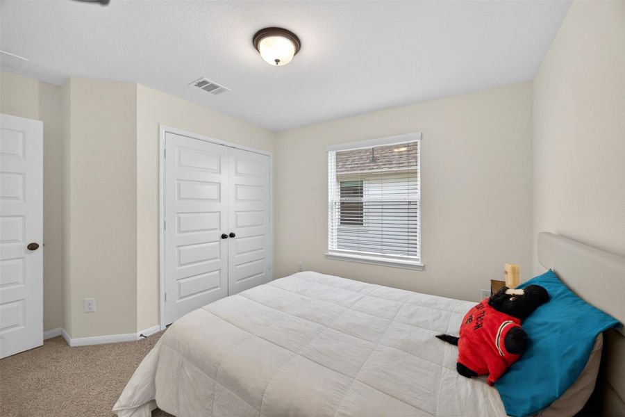 Furnished interior view inside a new home in The Commons at Sedona, League City (Image 18). Furnished interior view inside a new home in The Commons at Sedona, League City (Image 18).