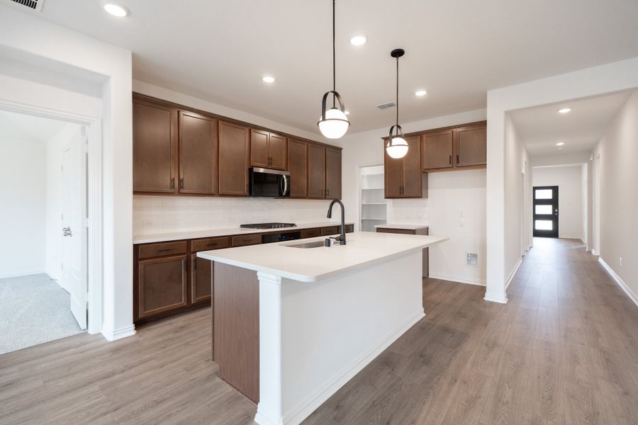 Furnished interior view inside a new home in Chalk Hill, Celina (Image 6).