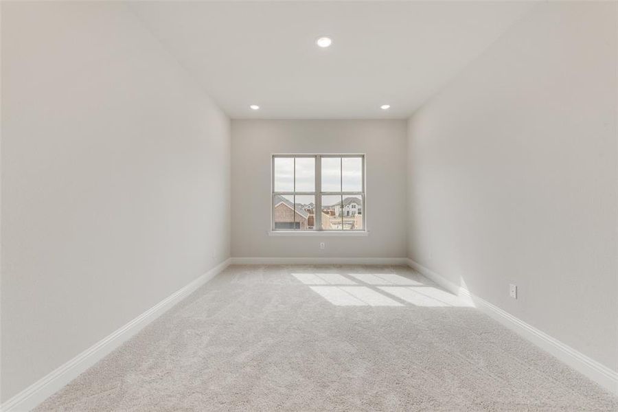 Spacious, unfurnished interior of a new home in Sutton Fields, Celina (Image 22).