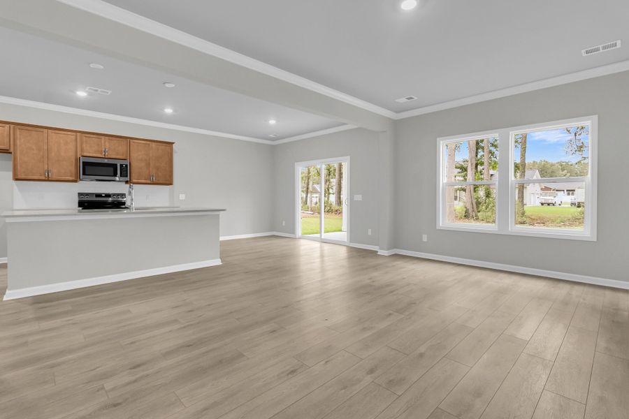 Spacious, unfurnished interior of a new home in Central Creek, Goose Creek (Image 32). Spacious, unfurnished interior of a new home in Central Creek, Goose Creek (Image 32).