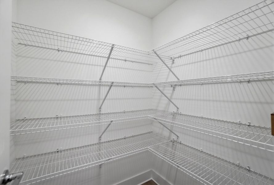 Spacious, unfurnished interior of a new home in Rone Creek, Waxhaw (Image 22).