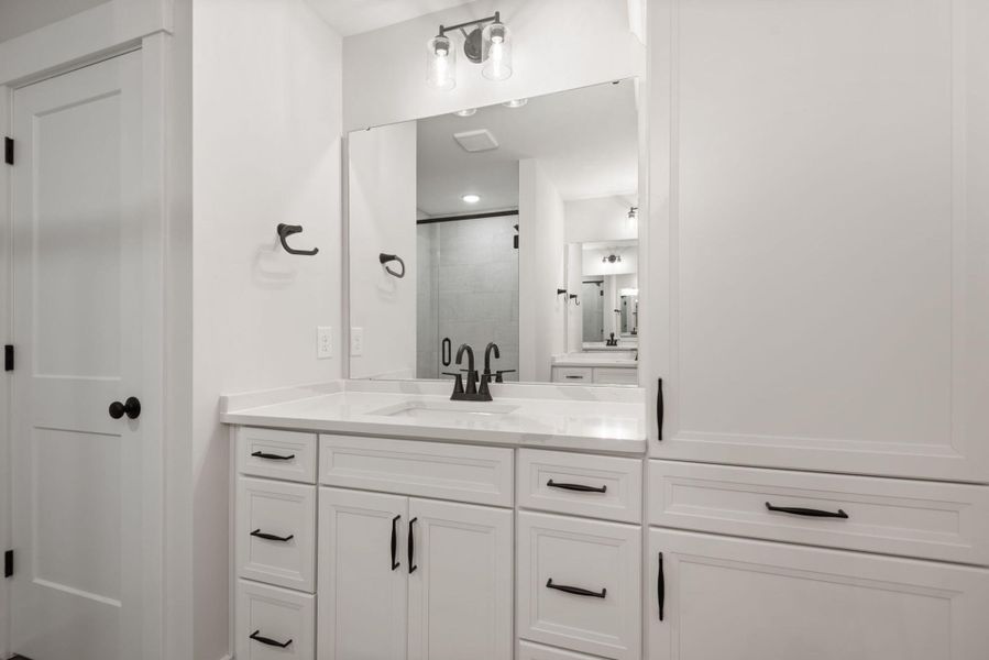 Furnished interior view inside a new home in Harbor Crossing, Greensboro (Image 10).