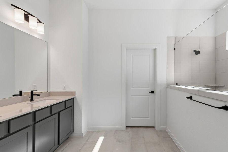 Furnished interior view inside a new home in Jordan Ranch 45' Homesites, Fulshear (Image 7).