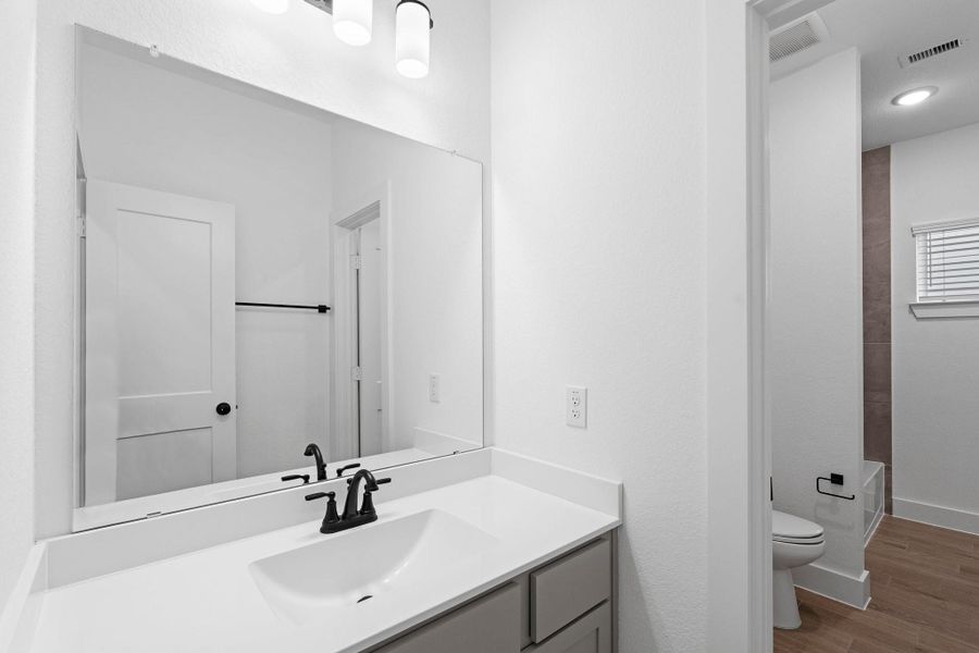 Photos are REPRESENTATIVE of the home /floor plan and are NOT of the actual home. Selections, features, and room options may vary. Photos are REPRESENTATIVE of the home /floor plan and are NOT of the actual home. Selections, features, and room options may vary.