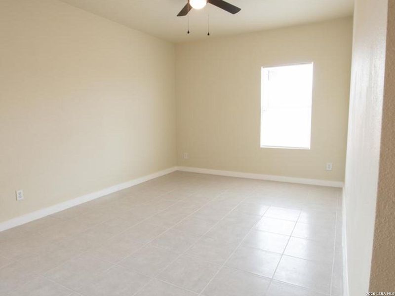 Spacious, unfurnished interior of a new home in , New Braunfels (Image 22).