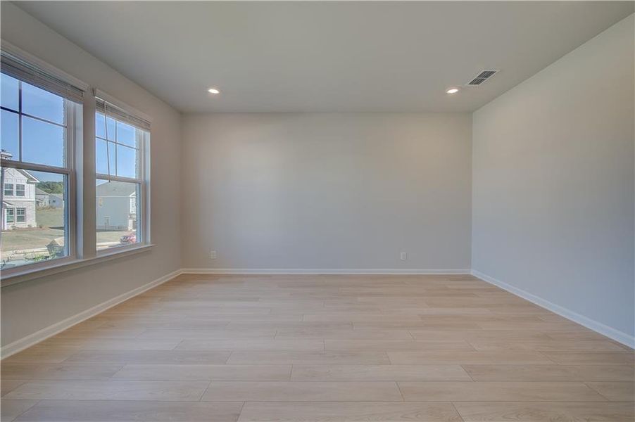Spacious, unfurnished interior of a new home in Grandview at Millers Mill, Stockbridge (Image 26). Spacious, unfurnished interior of a new home in Grandview at Millers Mill, Stockbridge (Image 26).