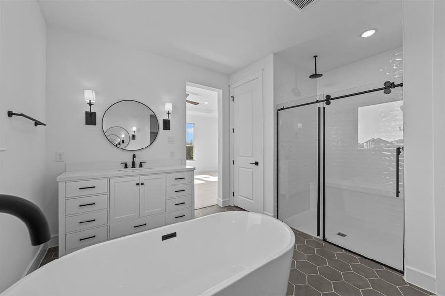 Furnished interior view inside a new home in Heath Golf & Yacht Estates, Heath (Image 8).