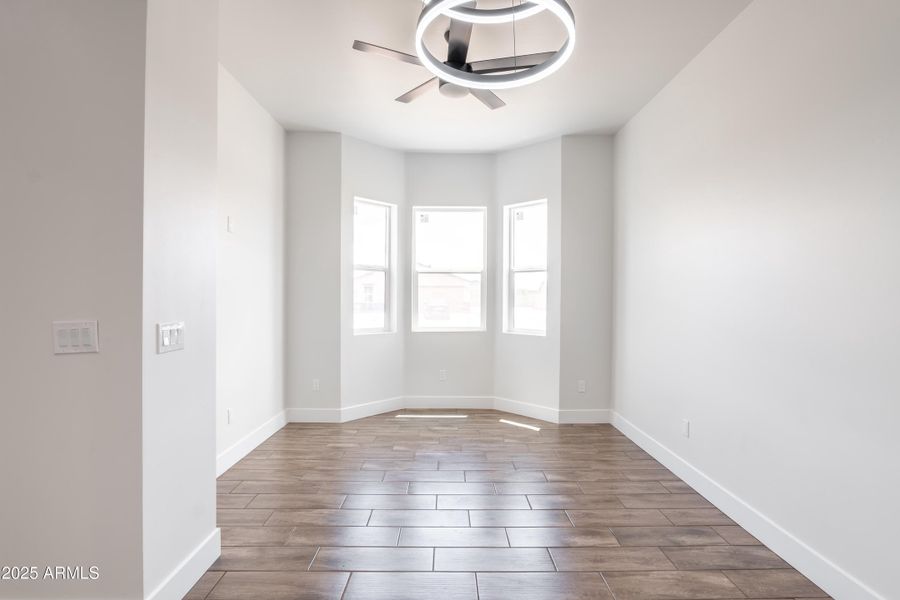 Office (3) Office (3)