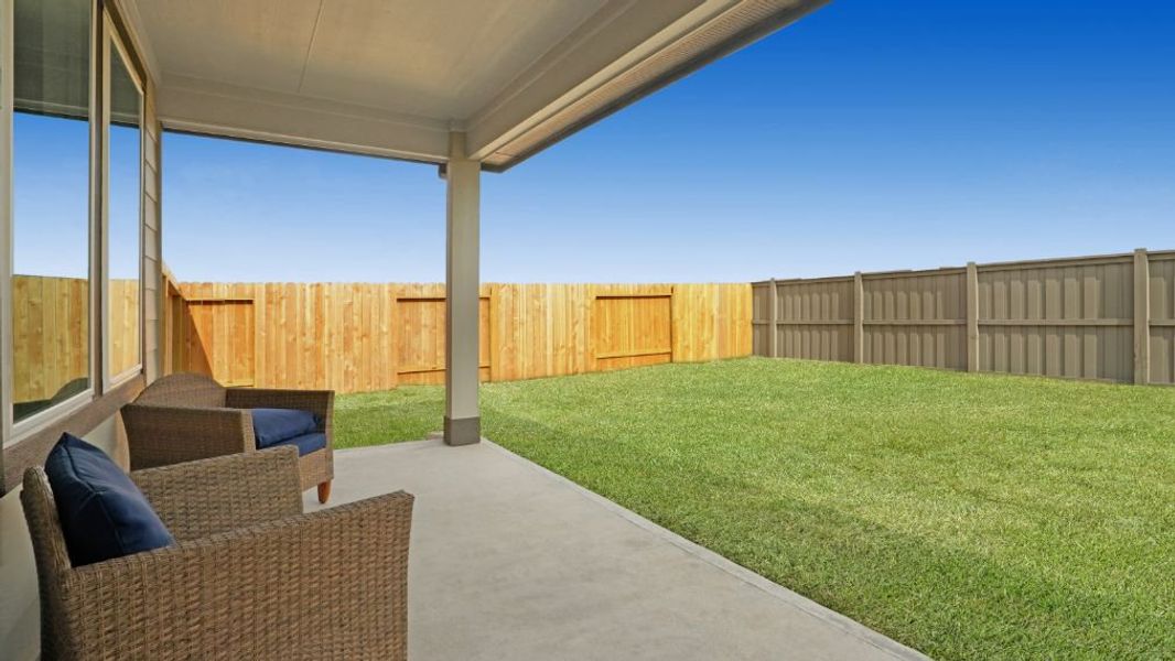 Representative exterior details of a home built from the GAVEN by D.R. Horton in Westward Pointe, Sealy (Image 3).
