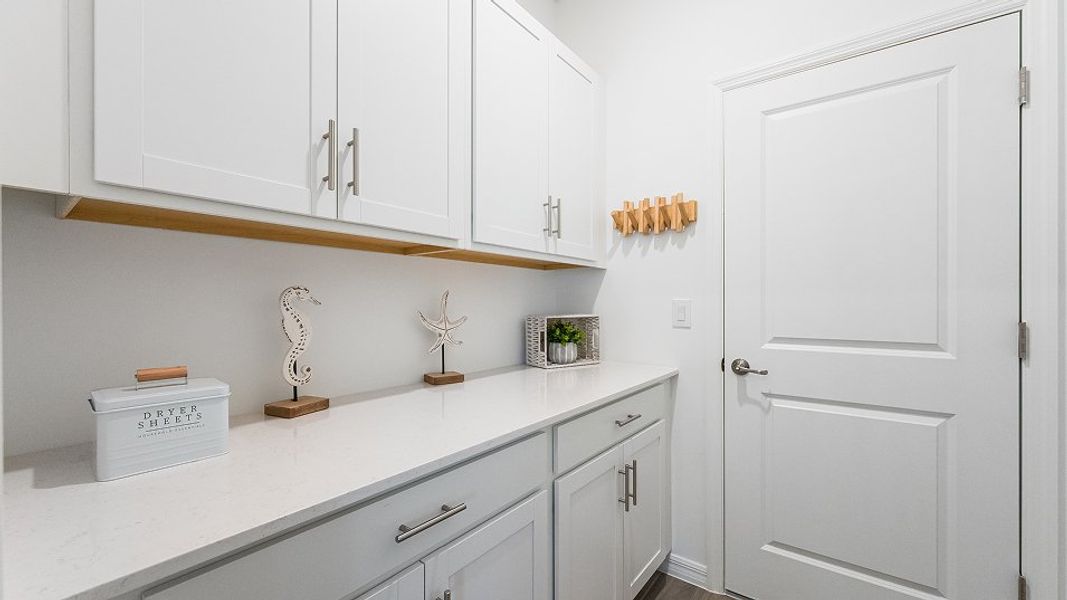 2529 Amalfi Laundry Base2 6 12 25