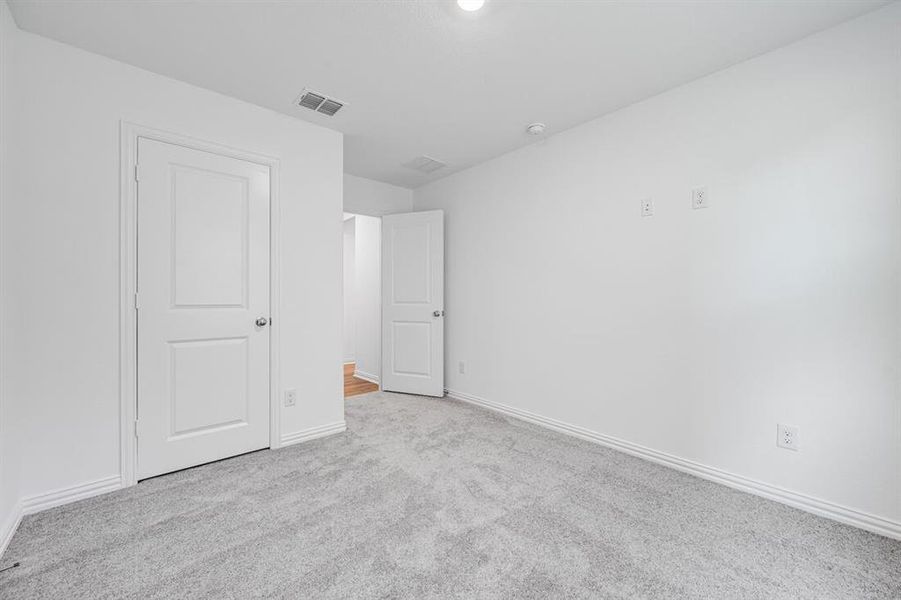 Spacious, unfurnished interior of a new home in River Ridge, Crandall (Image 26). Spacious, unfurnished interior of a new home in River Ridge, Crandall (Image 26).