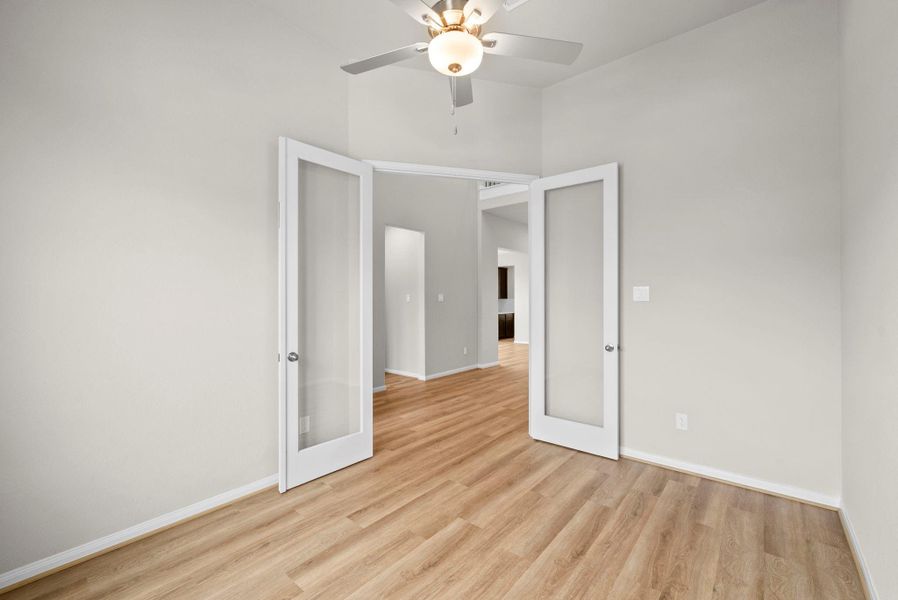 Spacious, unfurnished interior of a new home in Jubilee, Hockley (Image 30).