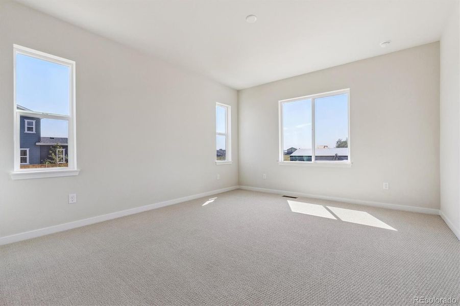 Spacious, unfurnished interior of a new home in Prestige Collection at Parkdale Commons, Lafayette (Image 24).