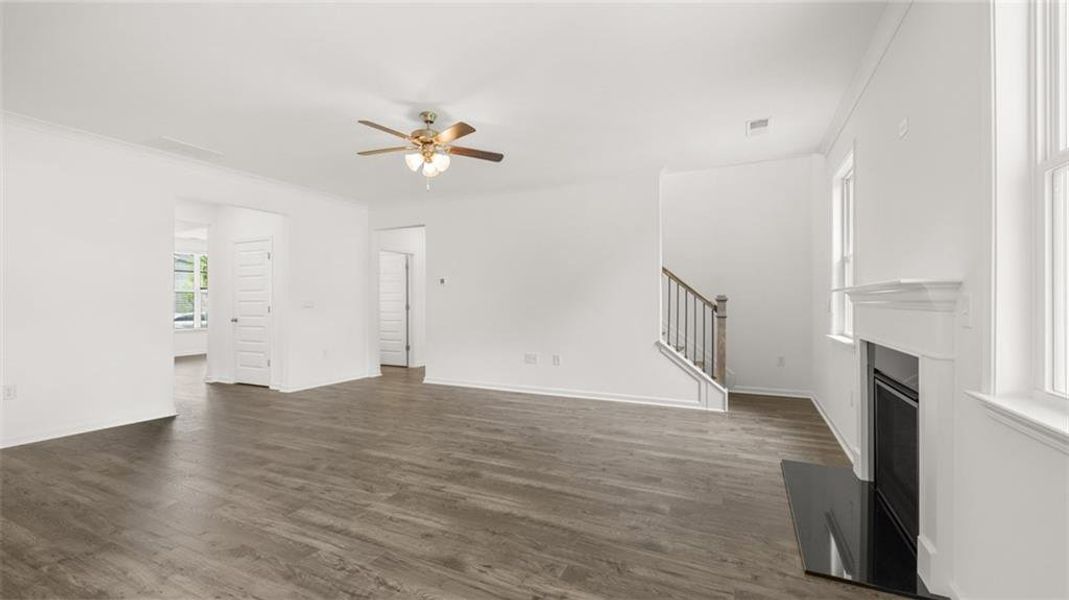 Spacious, unfurnished interior of a new home in Heritage Pointe, Senoia (Image 14).