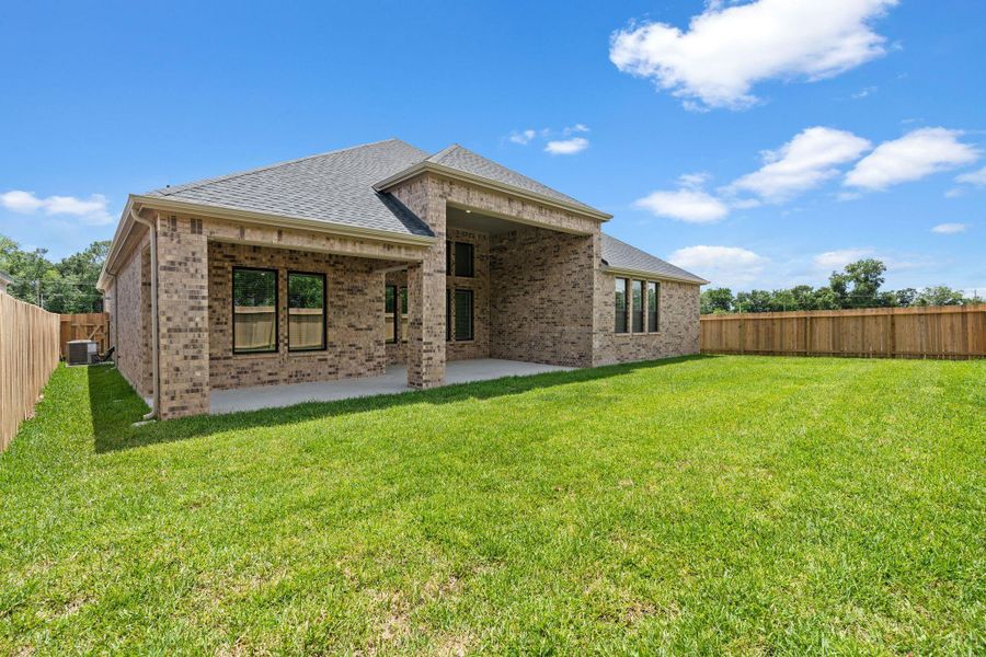 Exterior details and patio area of a home in Friendswood Trails, Friendswood (Image 3). Exterior details and patio area of a home in Friendswood Trails, Friendswood (Image 3).