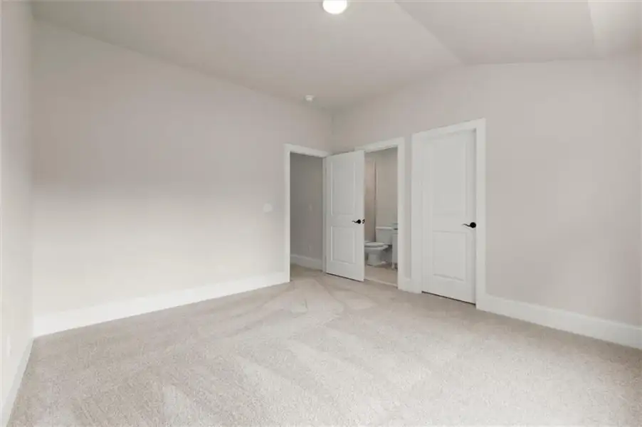 Spacious, unfurnished interior of a new home in , Flowery Branch (Image 55).